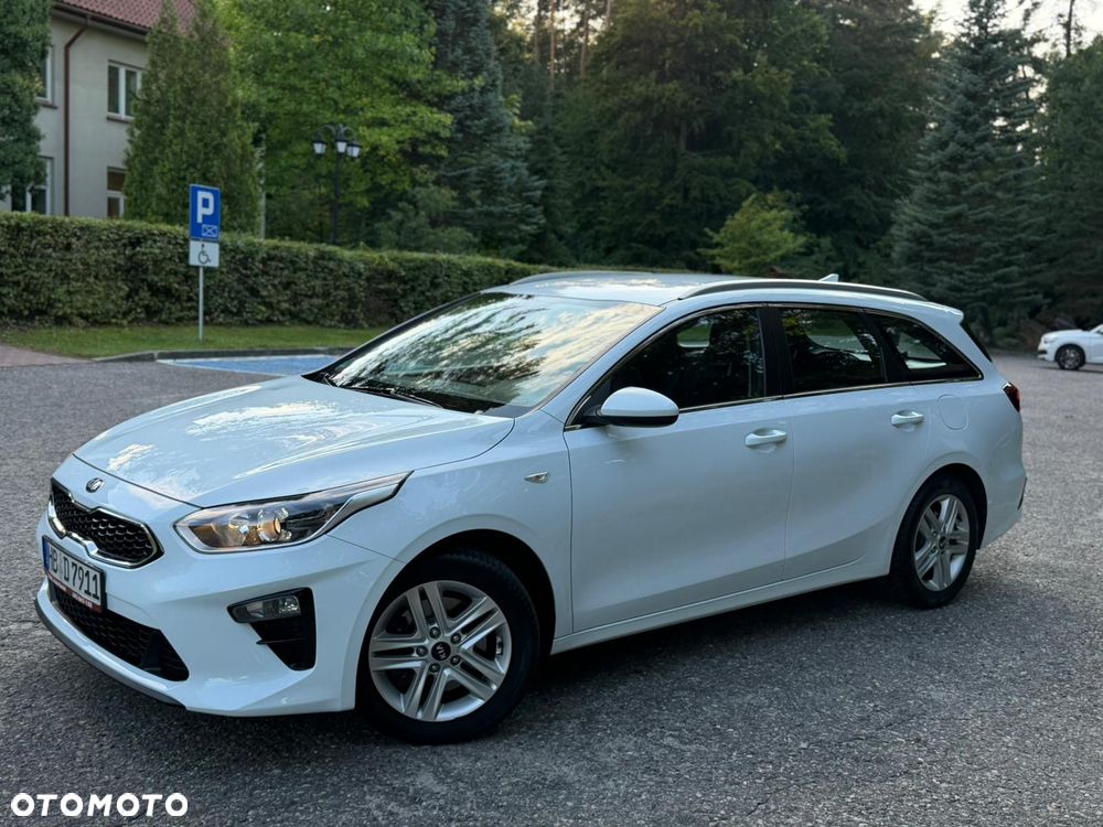 Kia Ceed - 5