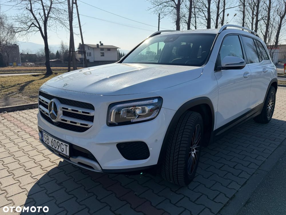 Mercedes-Benz GLB 250 4-Matic Progressive 8G-DCT - 2