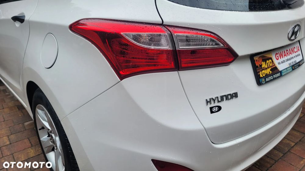 Hyundai i30 i30cw 1.6 CRDi Intro Edition - 18