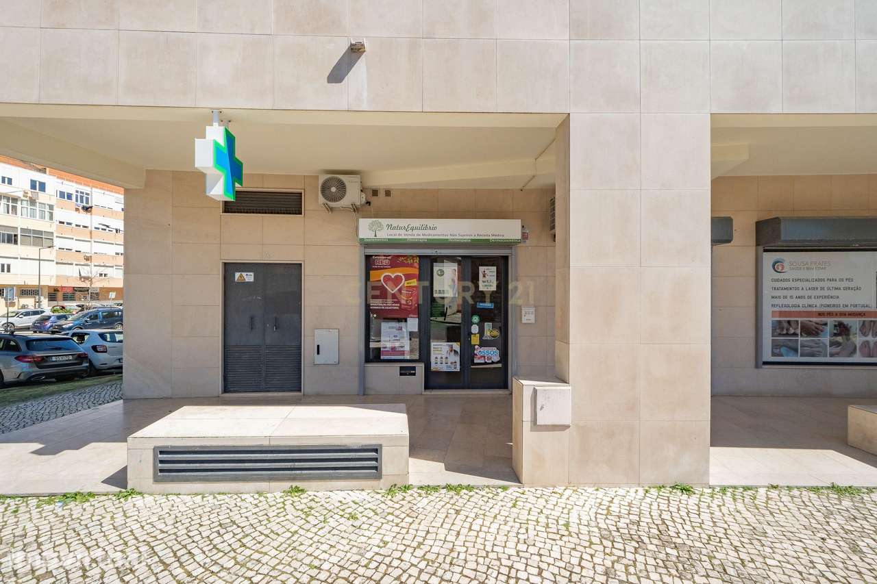 Loja totalmente remodelada com estacionamento - Frente ao Mercado de B - Grande imagem: 5/14
