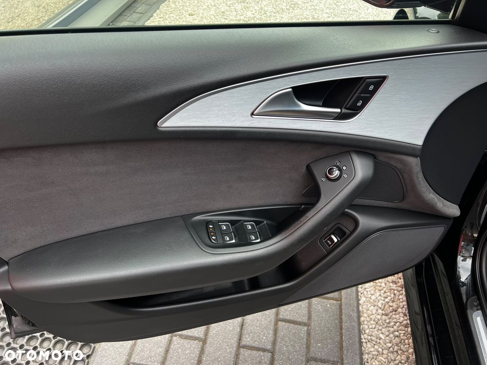 Audi A6 Avant 2.0 TDI Ultra DPF S tronic - 31