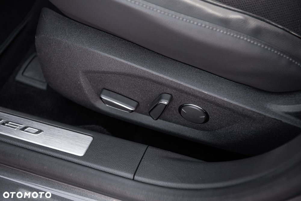 Ford Mondeo 2.0 TDCi Titanium PowerShift - 23