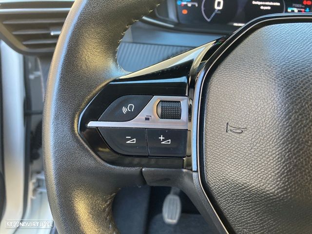 Peugeot 208 1.2 PureTech Allure Pack - 16