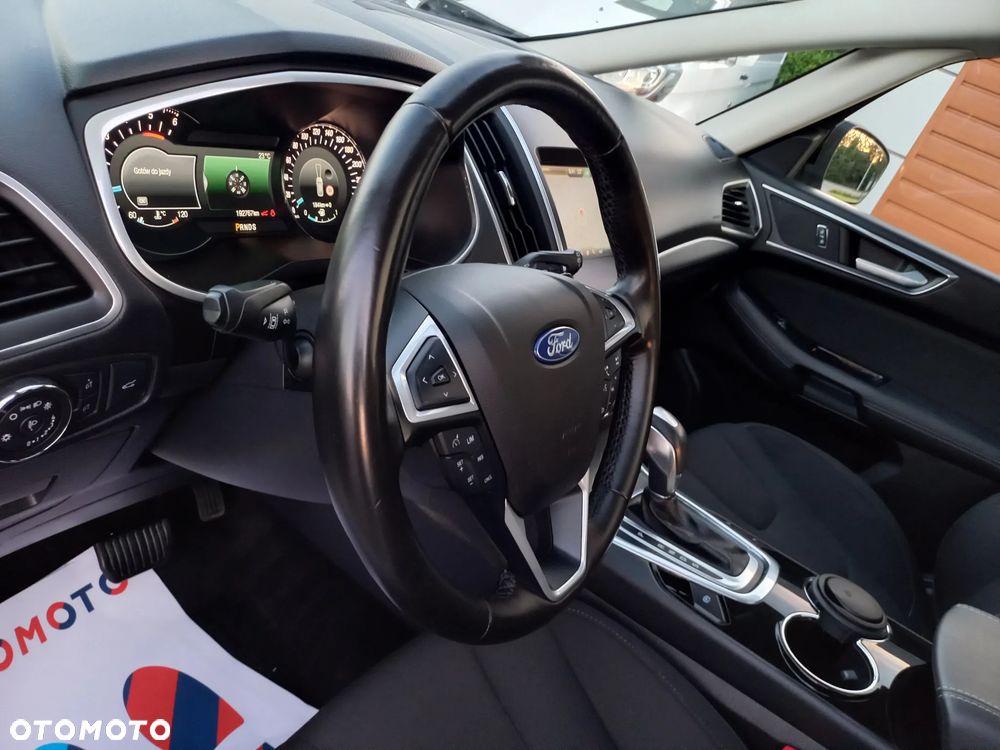 Ford S-Max 2.0 TDCi Titanium PowerShift - 28