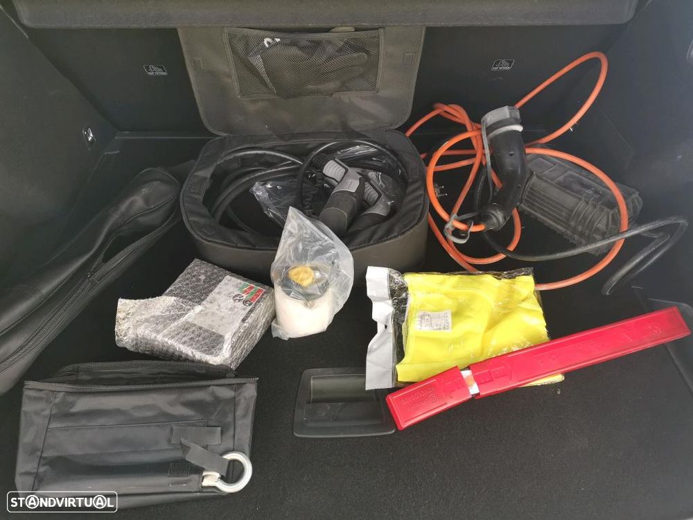 DS DS7 Crossback E-TENSE 4x4 PERFORMANCE LINE - 11