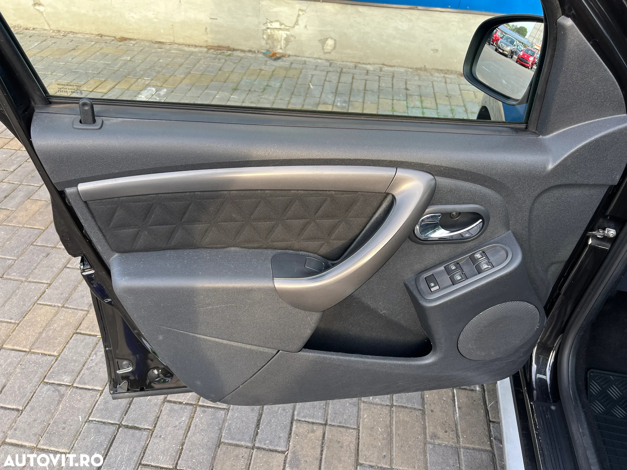 Dacia Duster 1.5 dCi 4x2 Prestige - 19