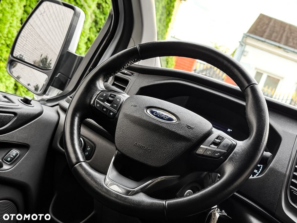 Ford Transit Custom - 19