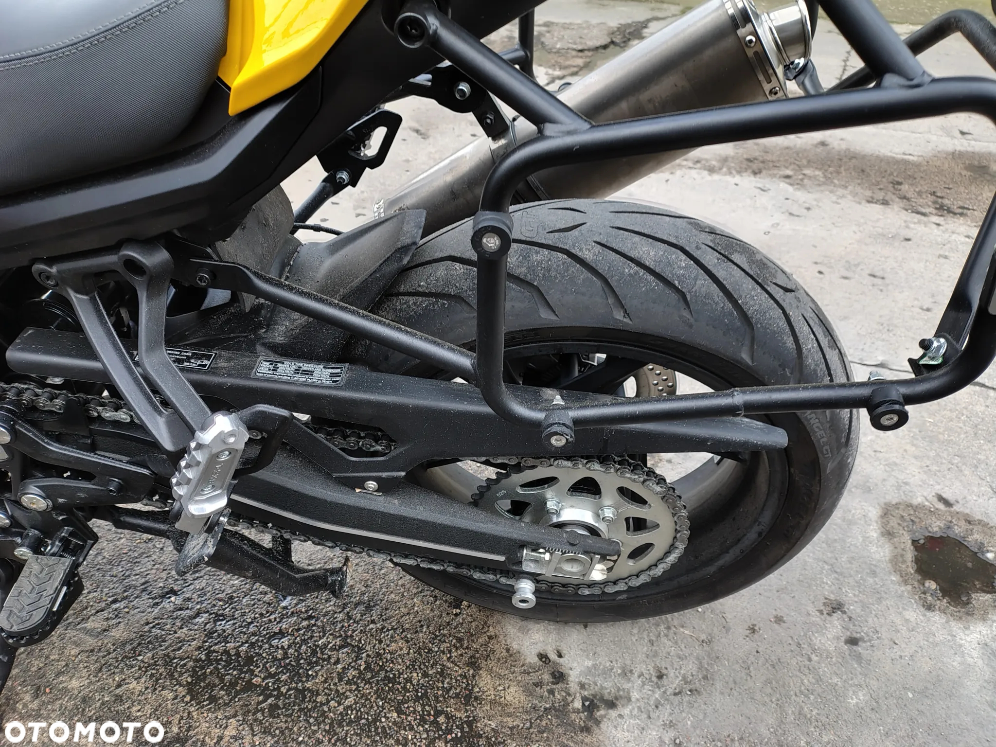 QJMOTOR SRT 800S - 13