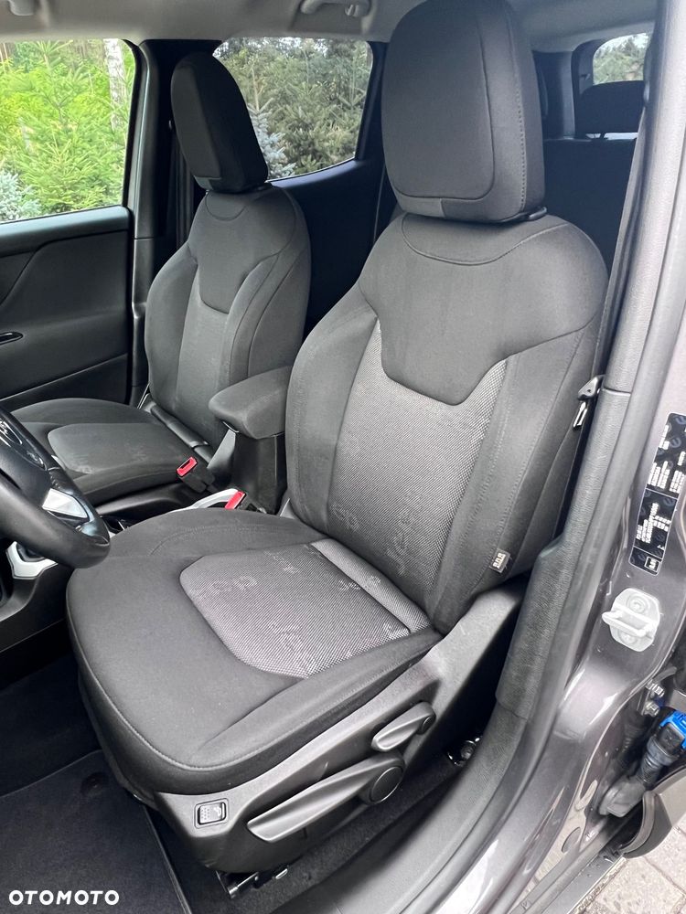 Jeep Renegade 1.6 MultiJet Longitude Adventure Edition - 19