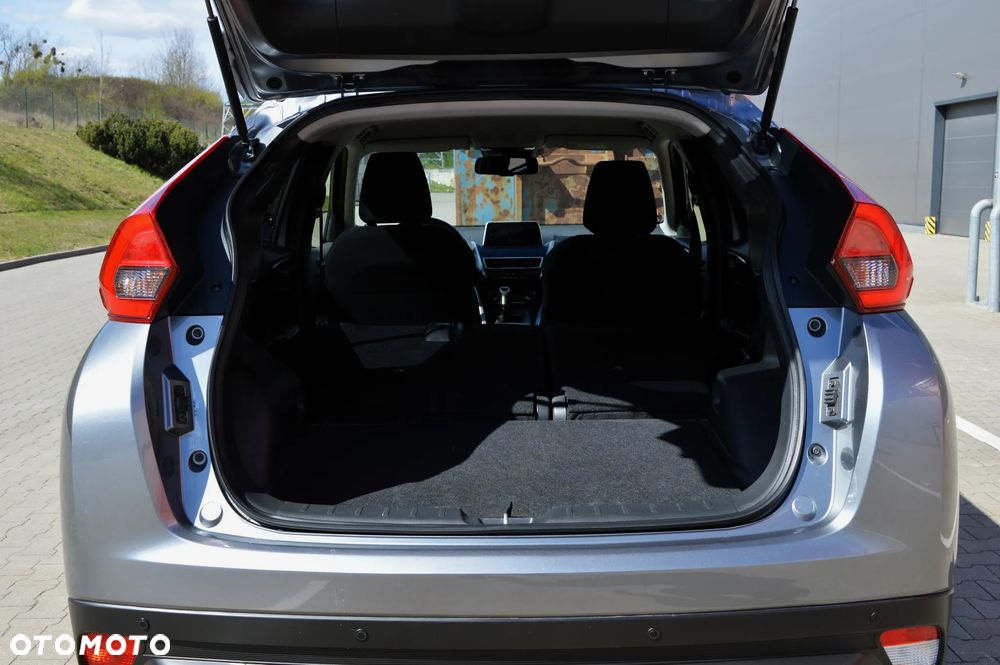 Mitsubishi Eclipse Cross 1.5 T Intense - 34