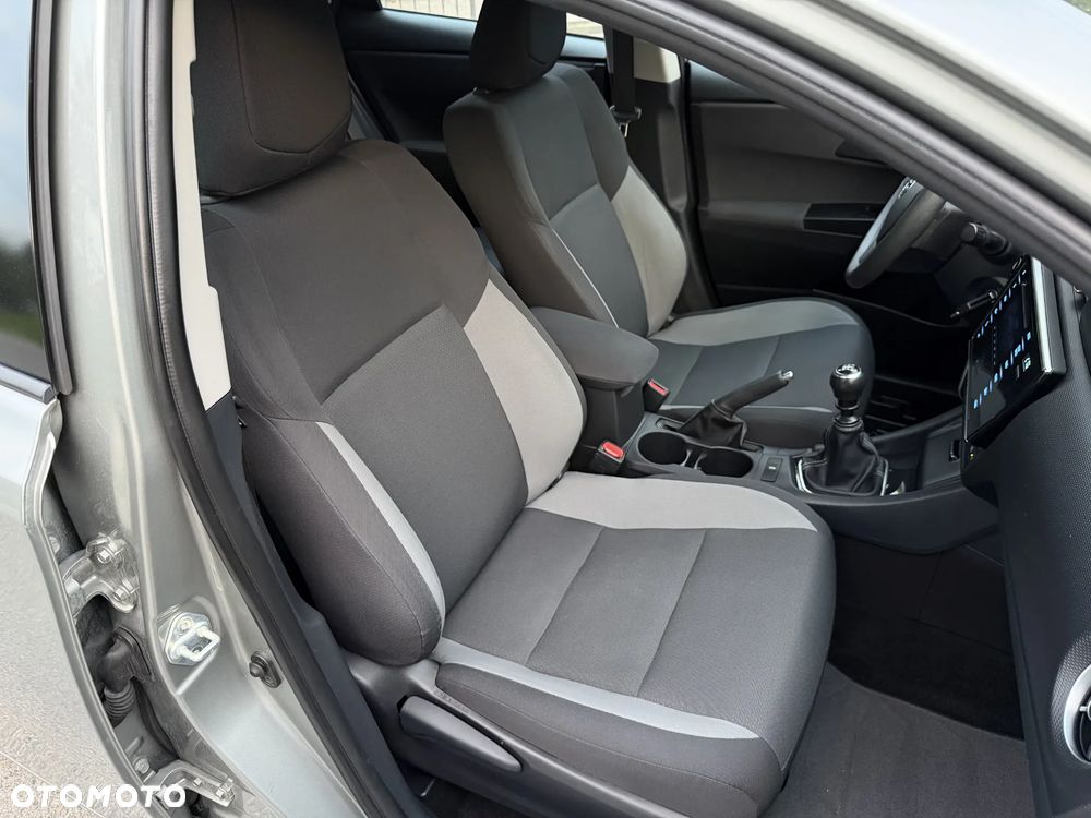 Toyota Auris - 7