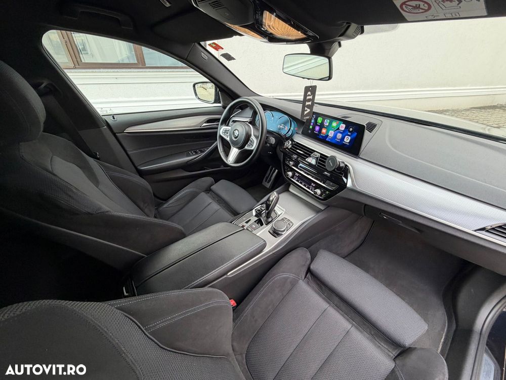 BMW Seria 5 530d xDrive Touring Aut. Sport Line - 8
