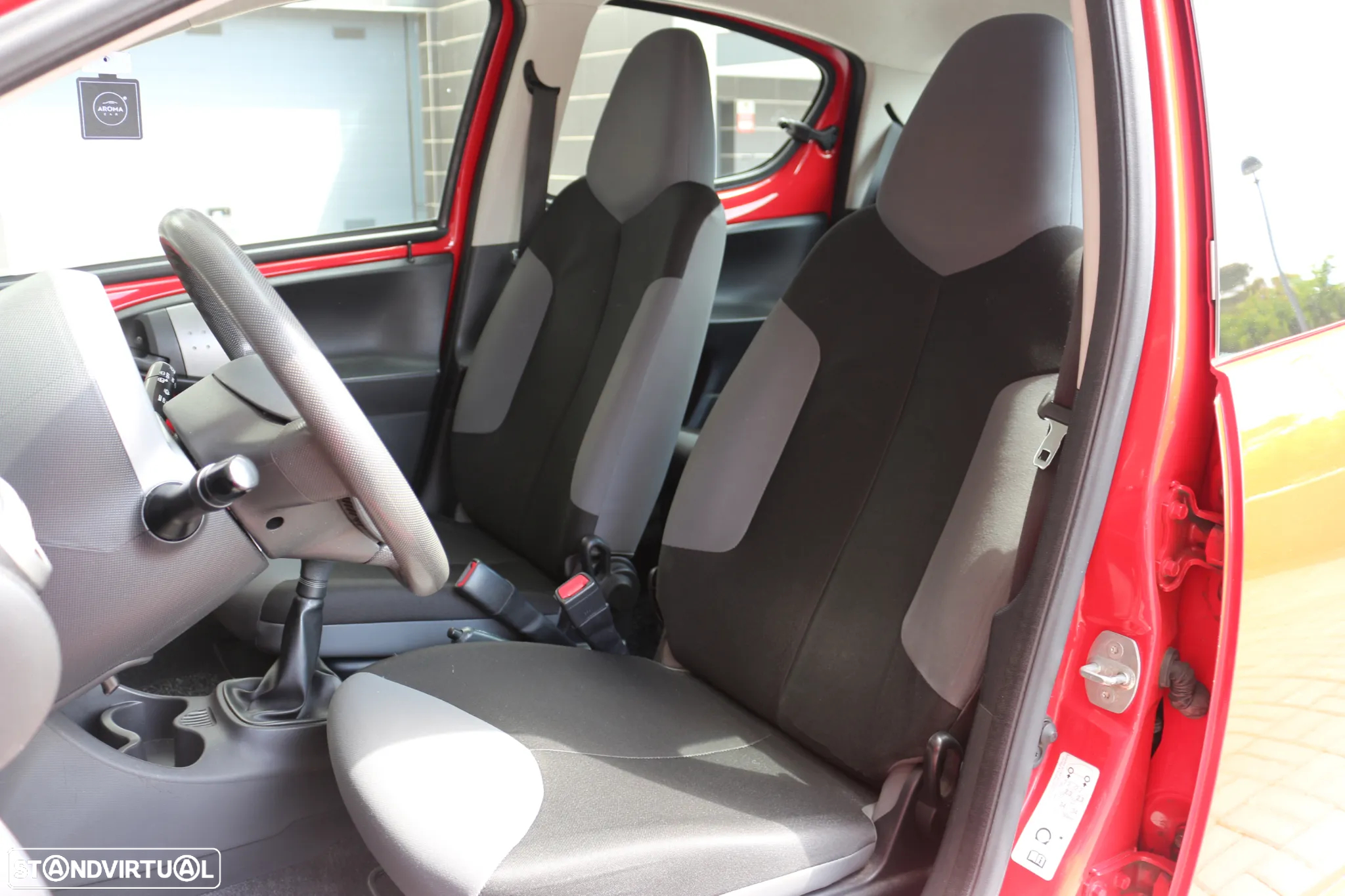 Peugeot 107 1.0 Trendy - 11