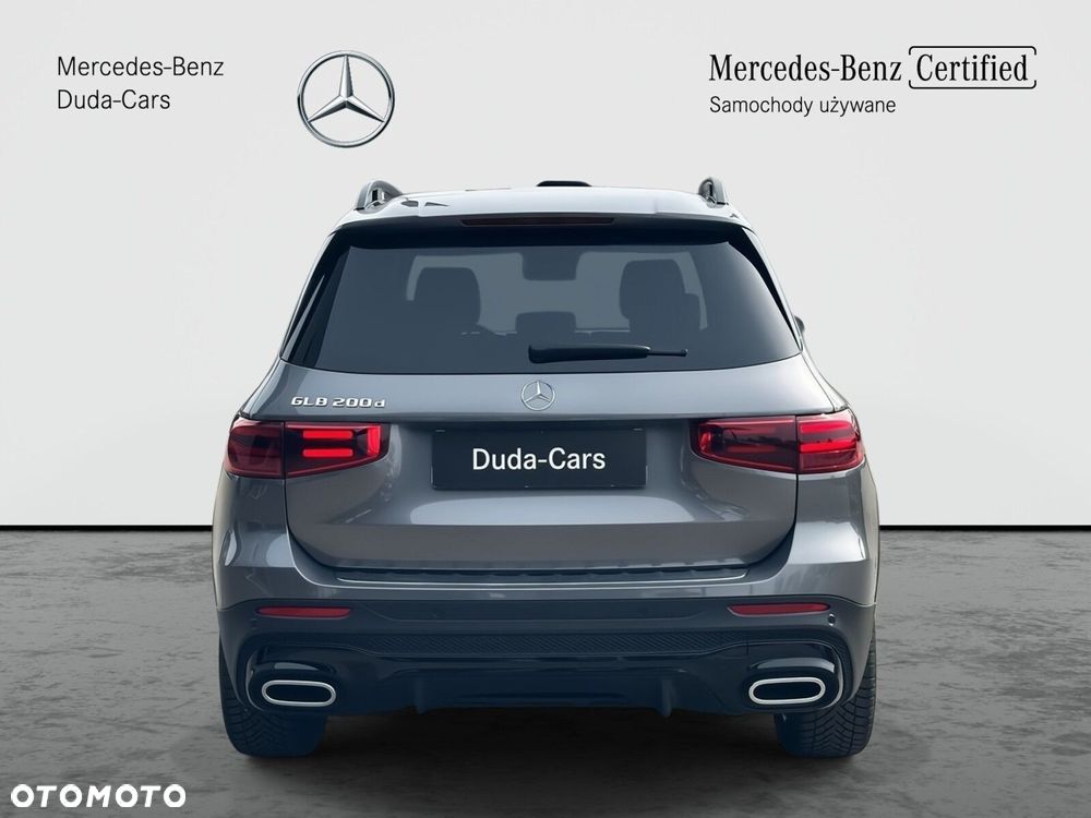 Mercedes-Benz GLB - 6