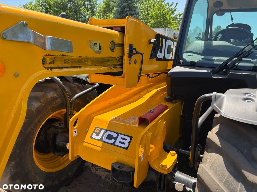 JCB 531-70 AGRI Super - 12