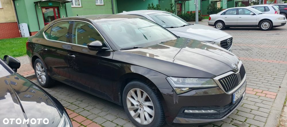 Skoda Superb 2.0 TDI SCR Ambition DSG - 1