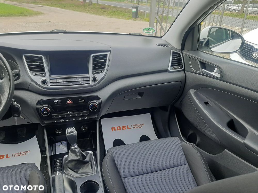 Hyundai Tucson 1.6 GDi 2WD Style - 32