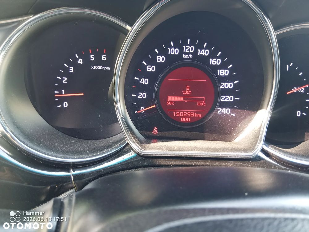 Kia Ceed 1.6 CRDi 136 ISG Vision - 24