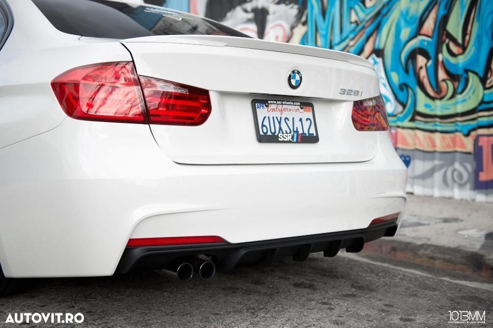 Eleron F30 BMW seria 3 pt portbagaj model Performance - rola 3M Gratis - 1