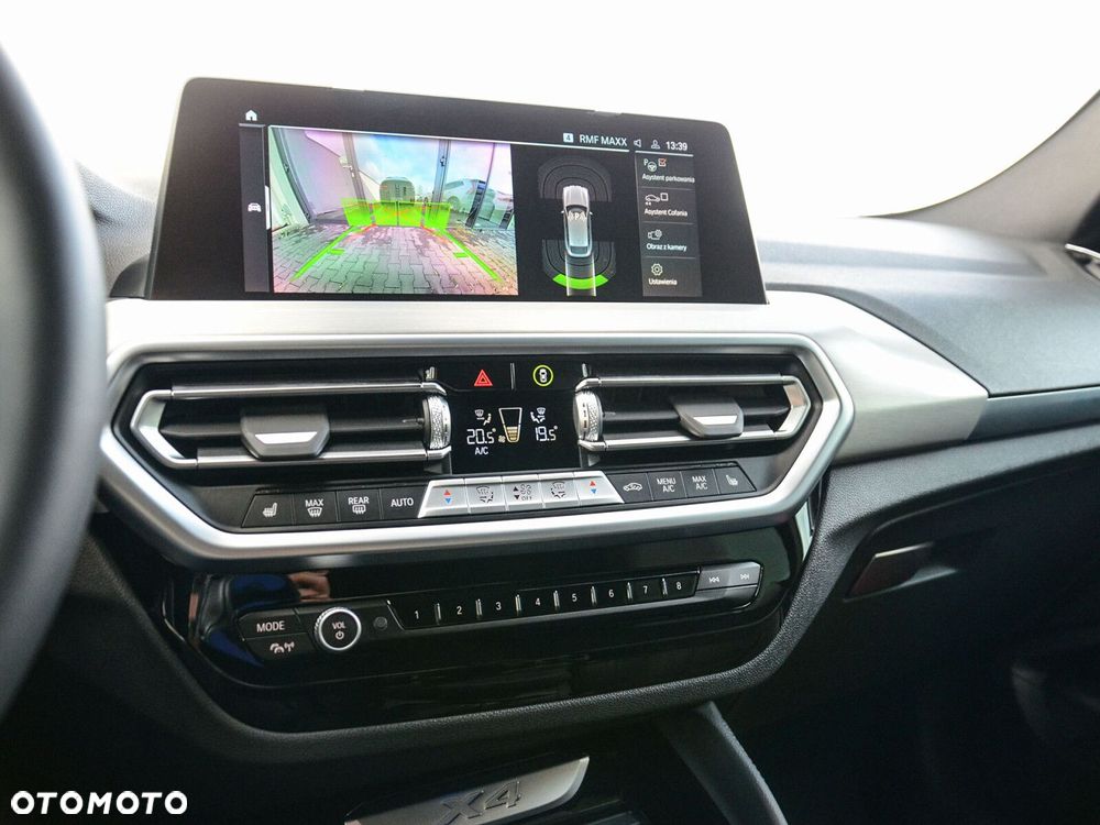 BMW X4 - 25