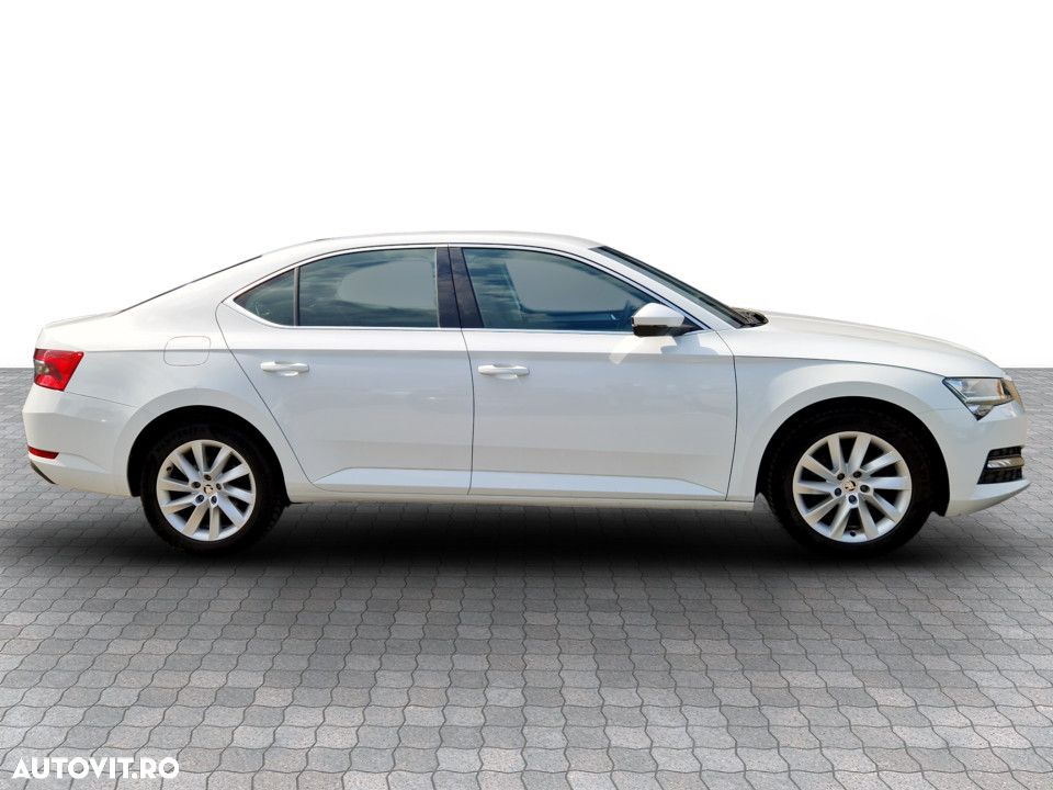 Skoda Superb 2.0 TDI DSG Ambition - 7