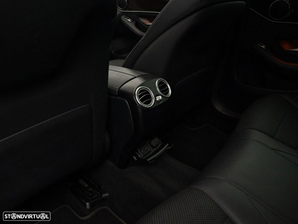 Mercedes-Benz GLC 300 de 4Matic - 51