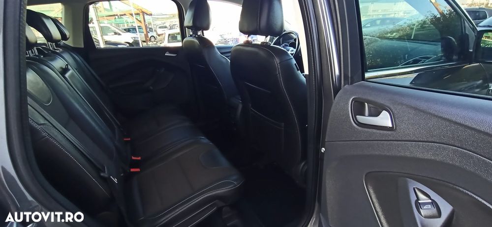 Ford Kuga - 14
