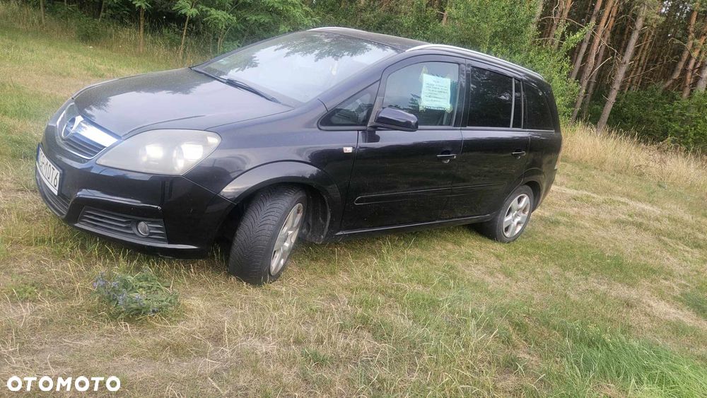 Opel Zafira 1.9 CDTI - 8