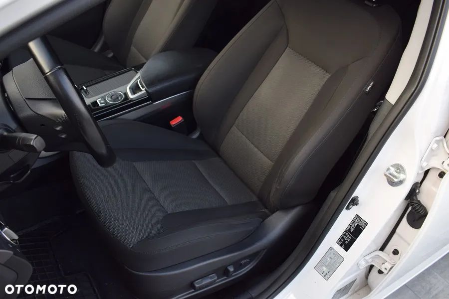 Hyundai i40 1.6 GDI Comfort + - 7