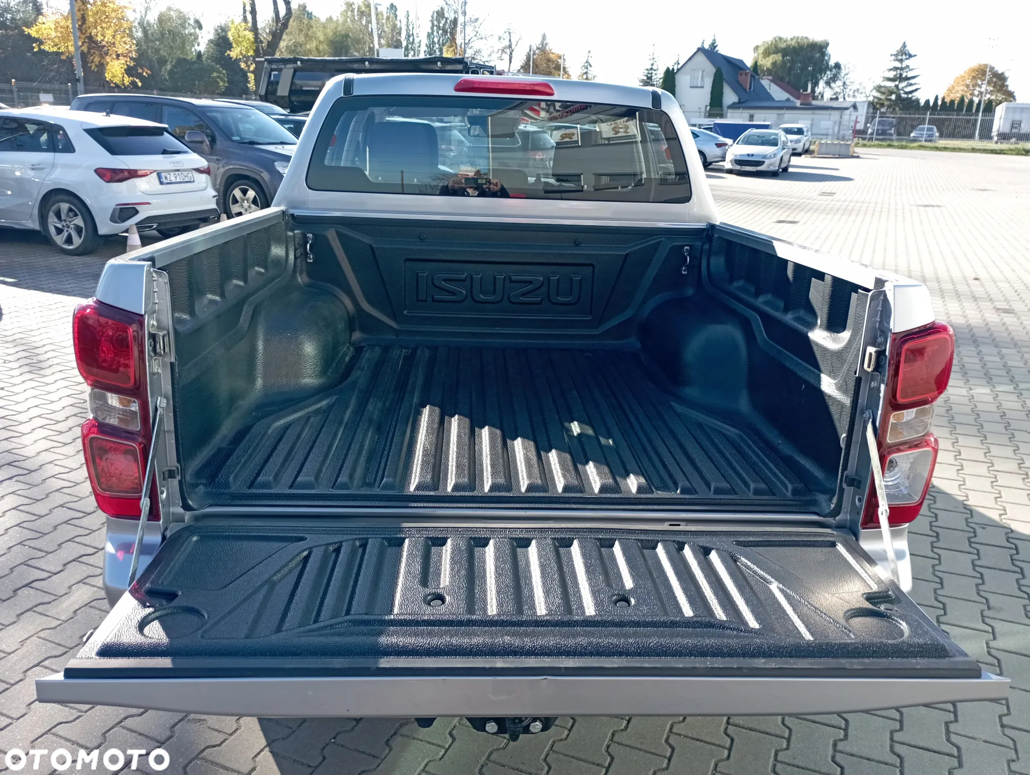 Isuzu D-Max 1.9 DC LS - 21