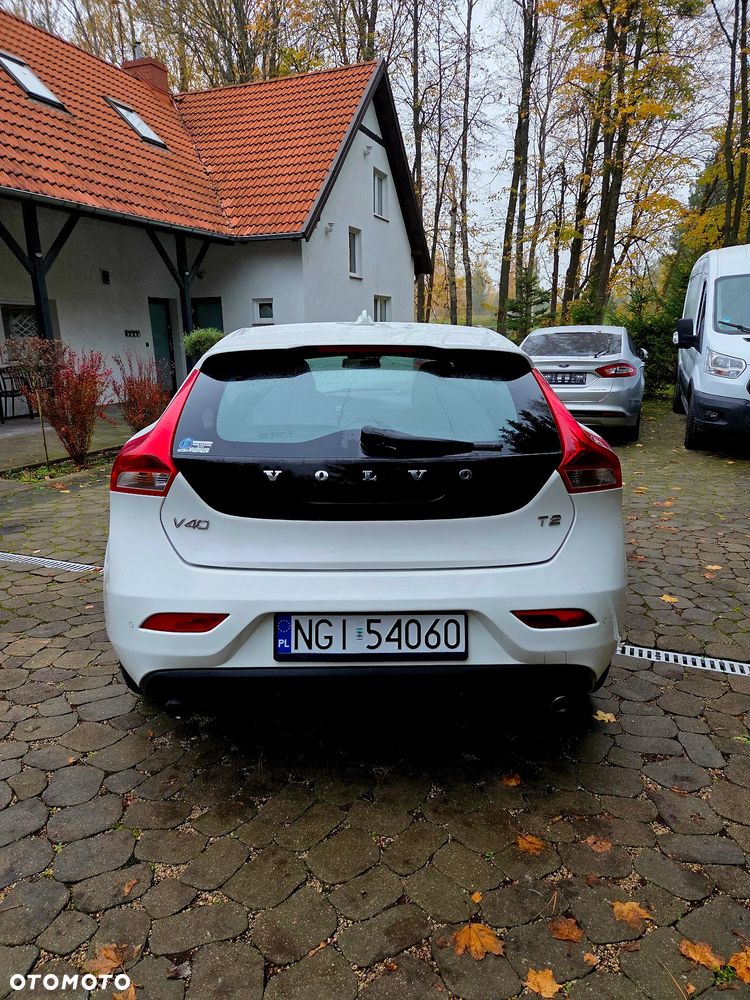 Volvo V40 T2 Kinetic - 6
