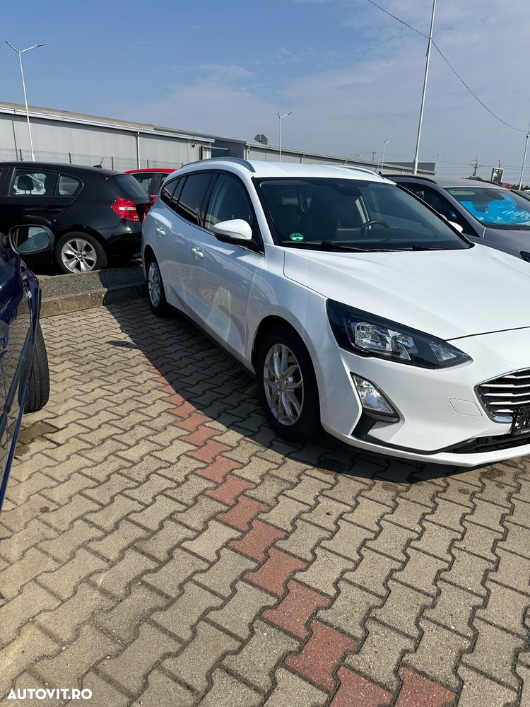 Ford Focus 1.5 EcoBlue Start-Stopp-System COOL&CONNECT - 2