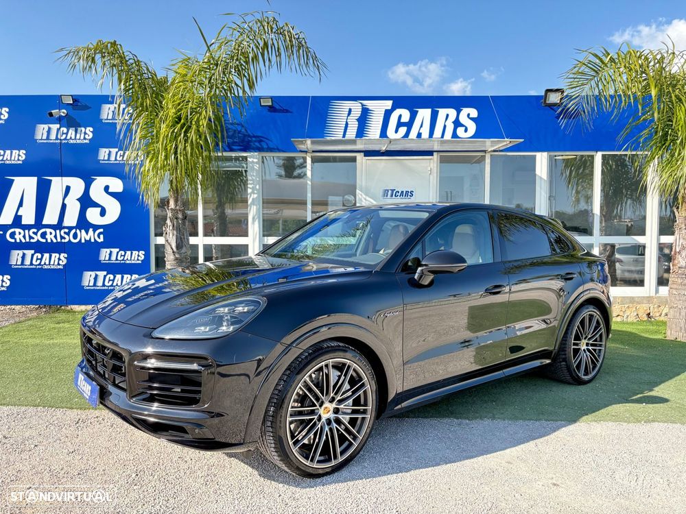 Porsche Cayenne Coupé E-Hybrid Platinum Edition - 3