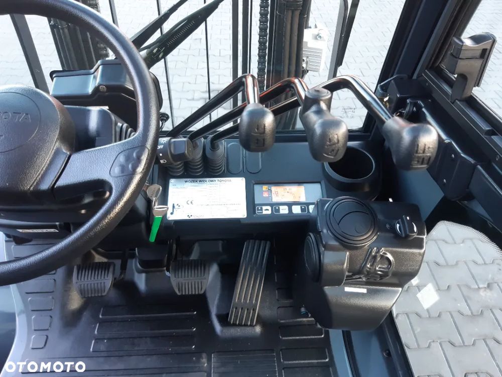 Toyota 8FGF25 FABRYCZNIE NOWY!!! - 9