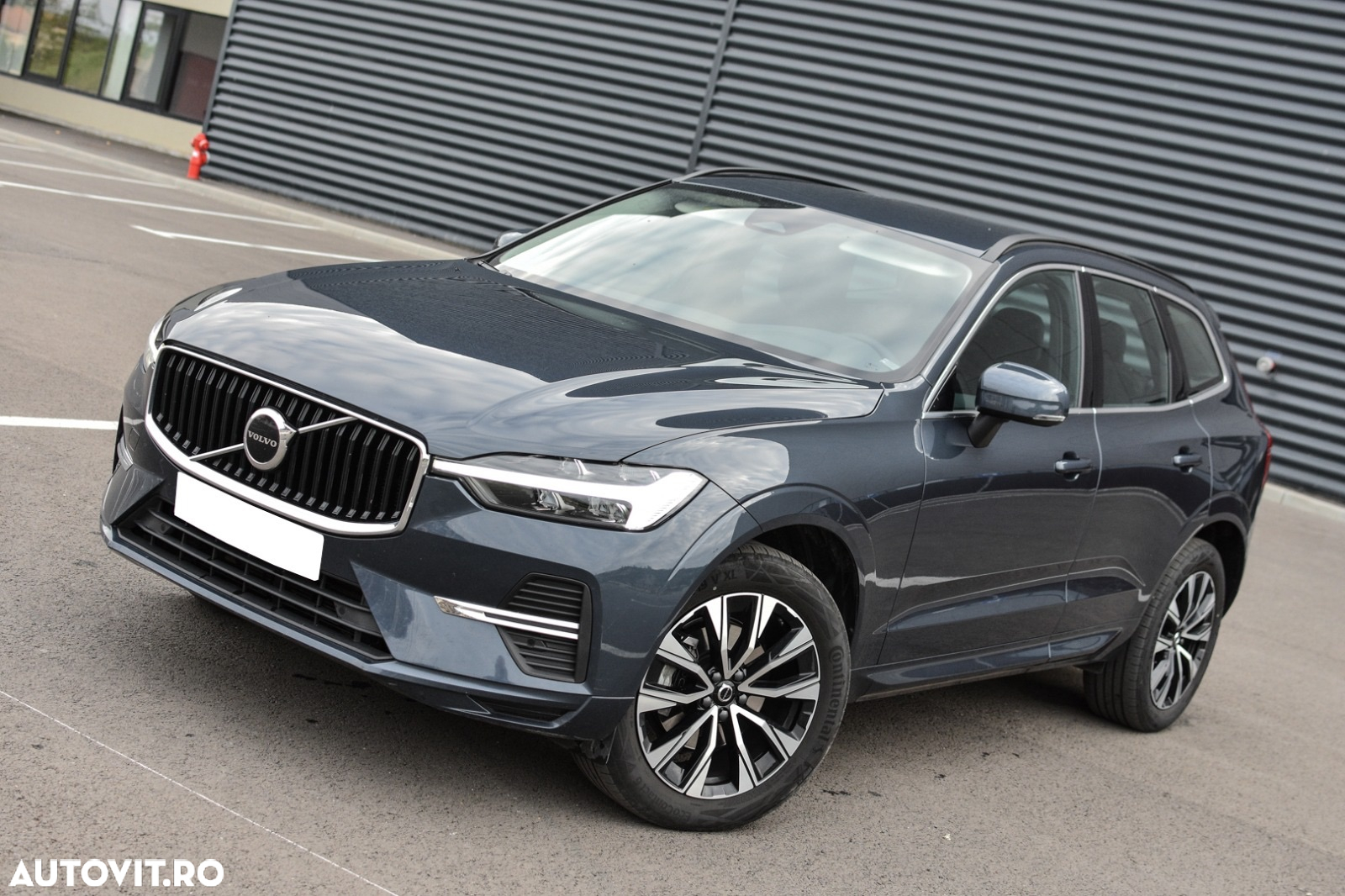 Volvo XC 60 B5 AT AWD MHEV Core - 14