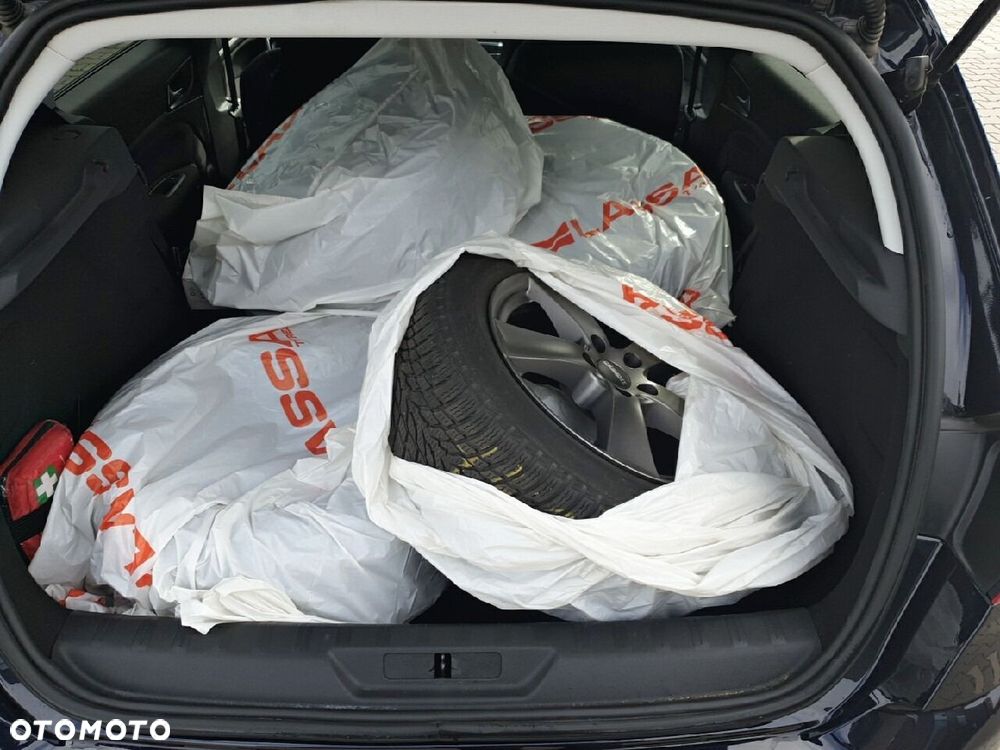 Peugeot 308 1.2 PureTech GPF Active S&S - 6