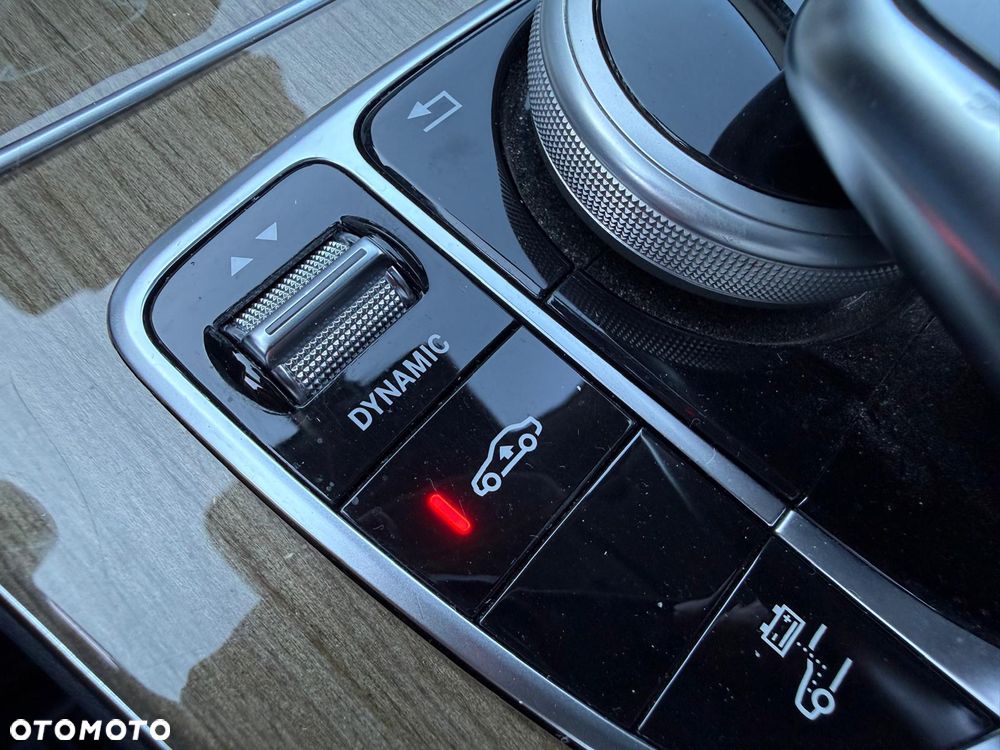 Mercedes-Benz Klasa C - 38