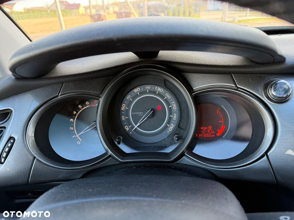 Citroën C3 VTi 120 Exclusive - 20