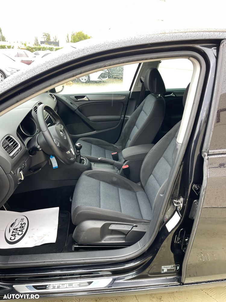 Volkswagen Golf ver-1-2-tsi-style - 31