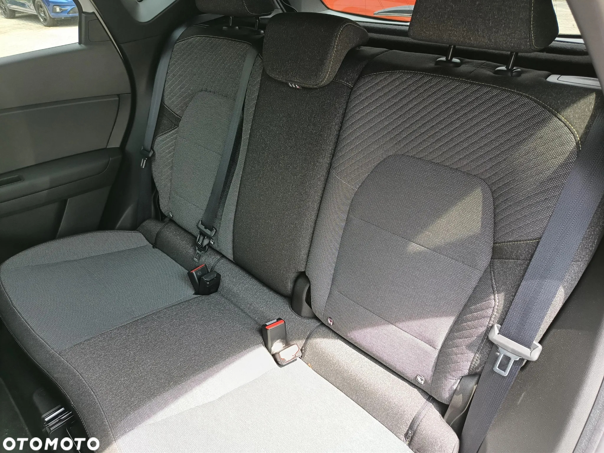 Renault Captur 1.6 E-TECH Full Hybrid 145 Techno - 16