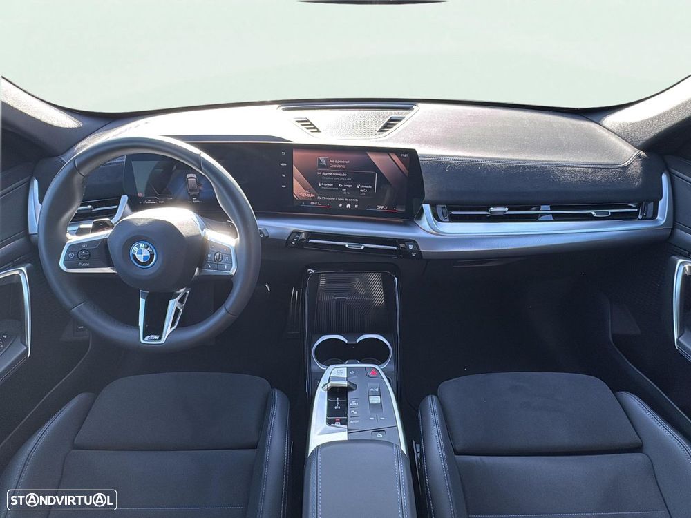 BMW X1 xDrive25e Pack Desportivo M - 14
