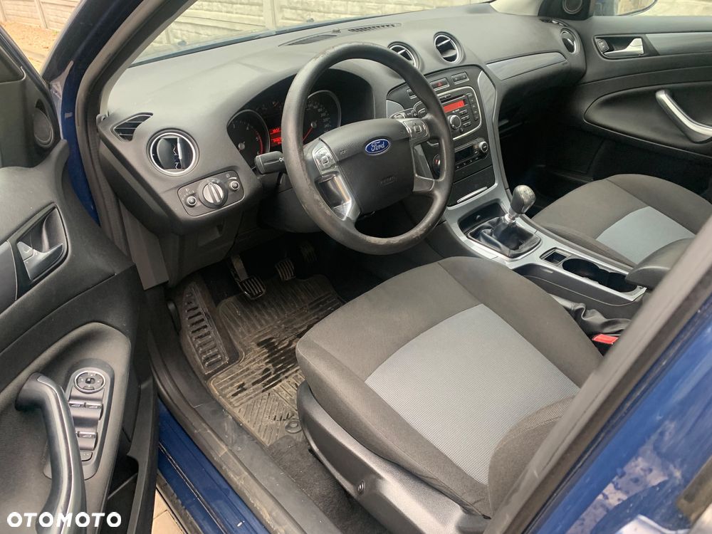 Ford Mondeo 2.0 TDCi Champions Edition - 9