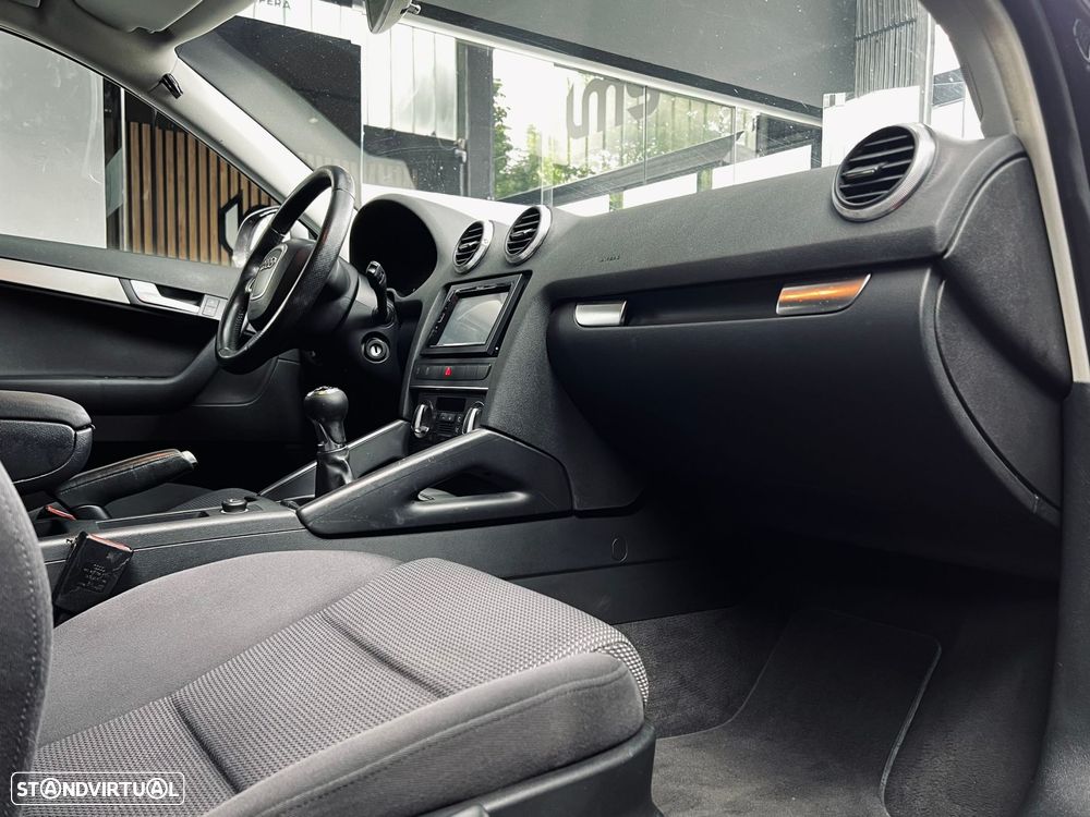 Audi A3 Sportback 1.6 TDI Sport - 15