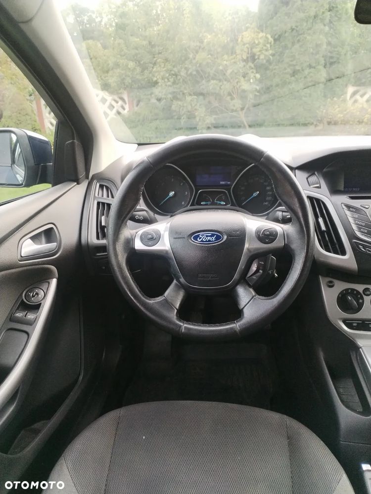 Ford Focus - 12