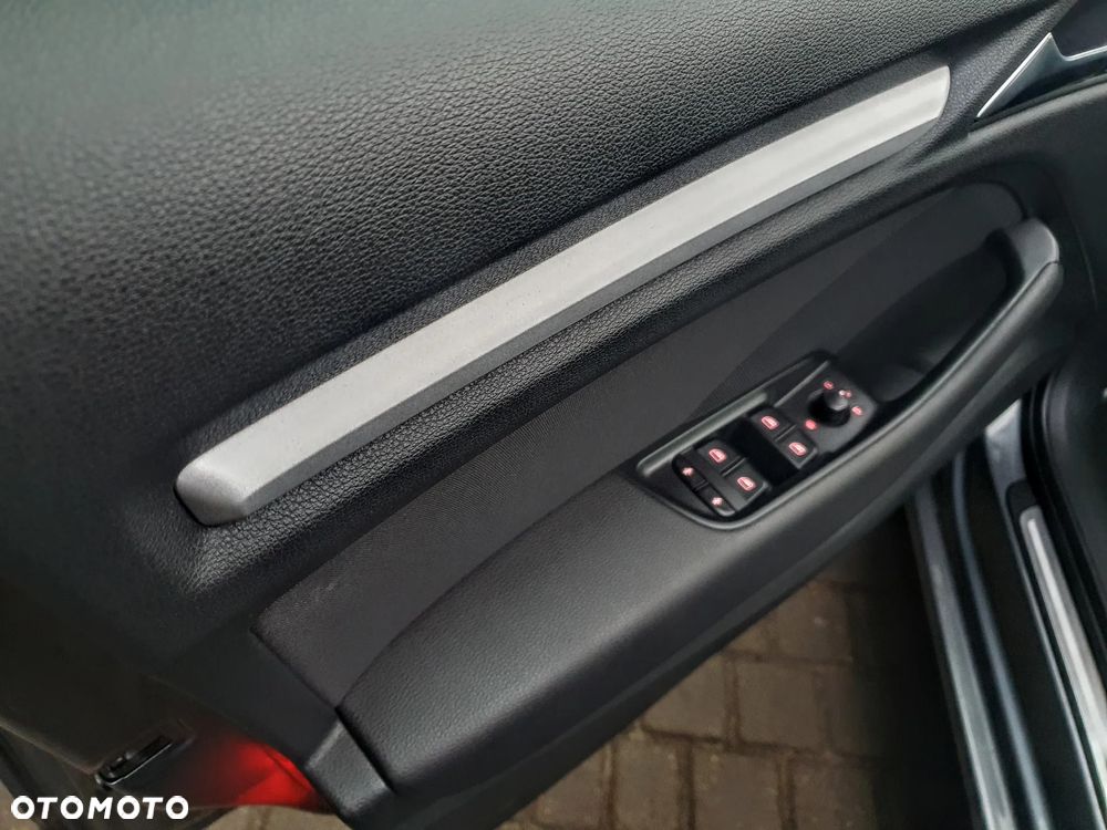 Audi A3 Sportback 2.0 TDI (clean diesel) Ambiente - 29