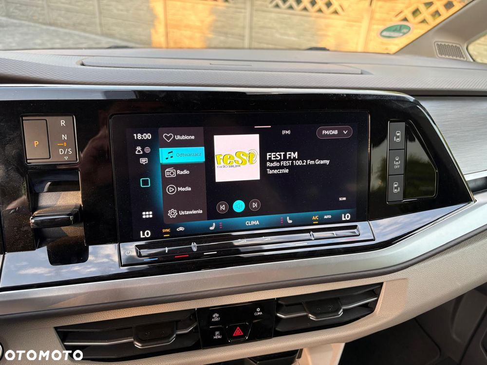 Volkswagen Multivan 2.0 TDI L2 Life DSG - 24