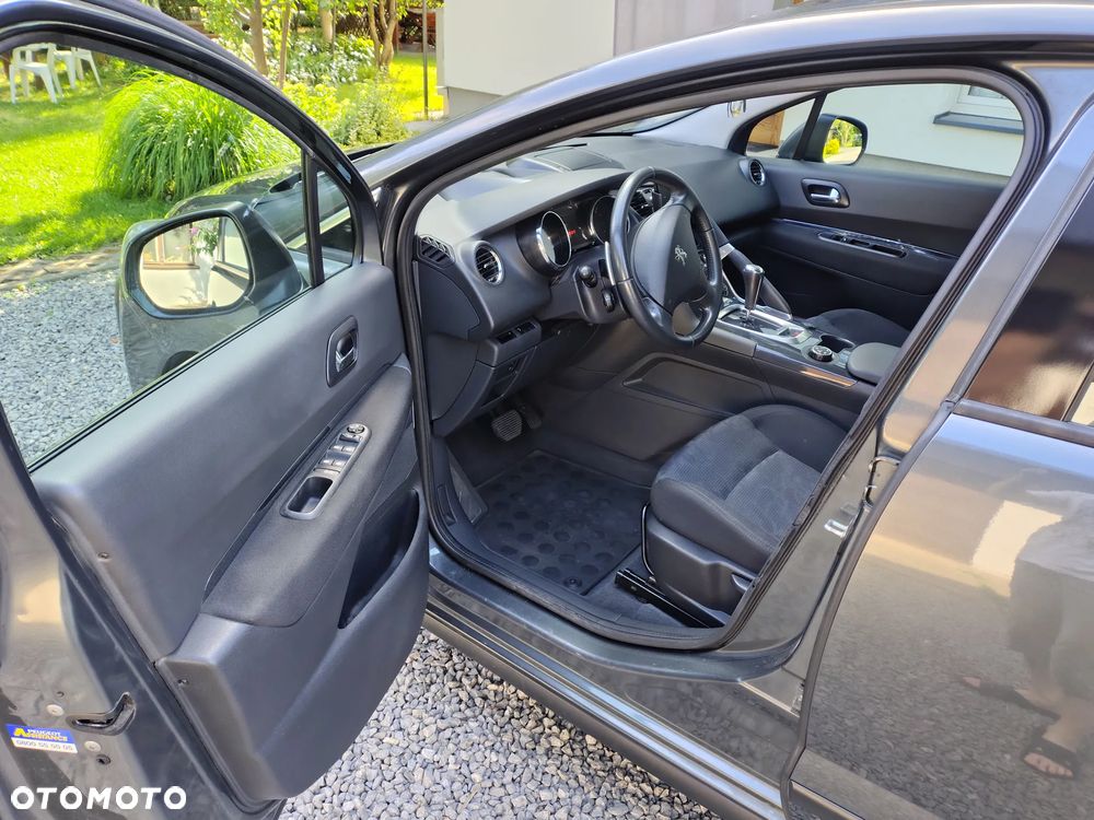 Peugeot 3008 - 11
