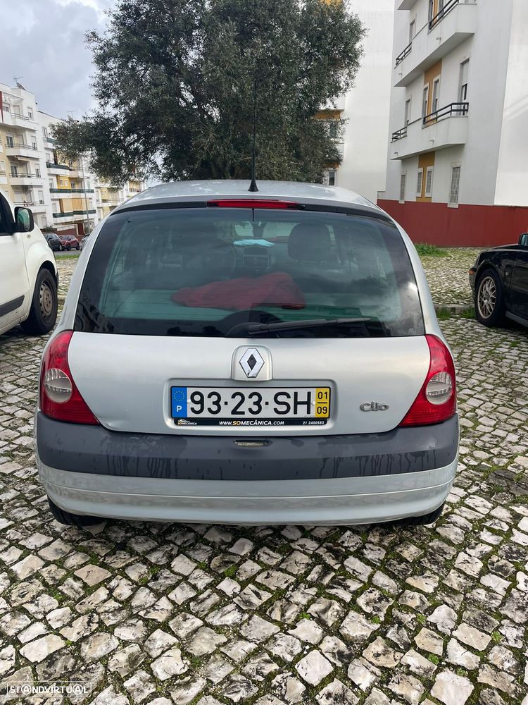 Renault Clio 1.2 16V Extreme - 5