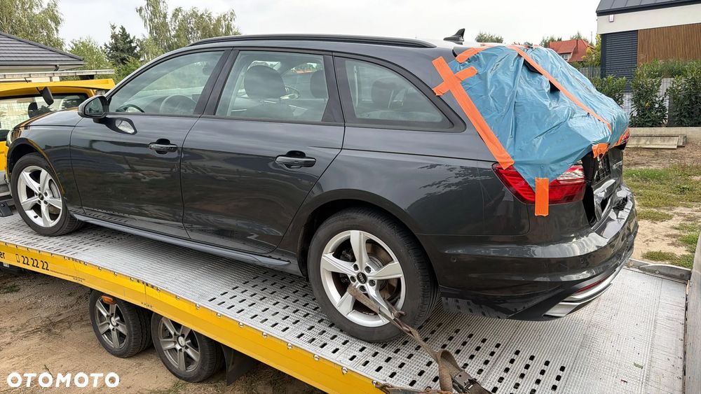 Audi A4 Avant 40 TFSI S tronic - 18