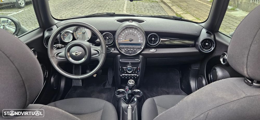 MINI Cabrio One - 7